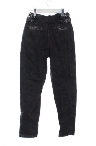 Damskie jeansy Bershka, Rozmiar XS, Kolor Czarny, Cena 43,99 zł