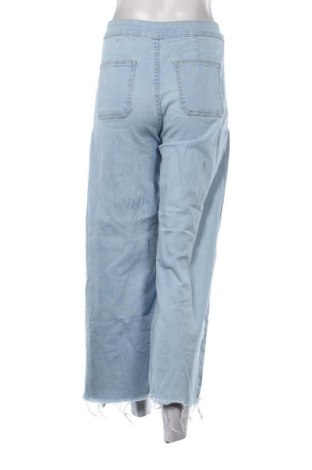 Damskie jeansy Bershka, Rozmiar S, Kolor Niebieski, Cena 79,47 zł