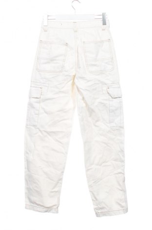 Damen Jeans Bershka, Größe XS, Farbe Ecru, Preis € 11,99
