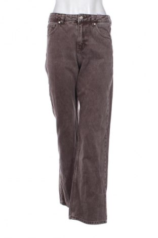 Дамски дънки Bershka, Размер M, Цвят Кафяв, Цена 15,00 €