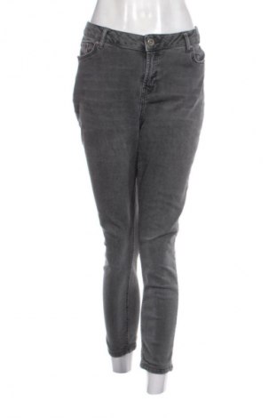Damskie jeansy Cartoon, Rozmiar XXL, Kolor Szary, Cena 80,38 zł