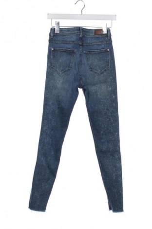 Damskie jeansy Clockhouse, Rozmiar XS, Kolor Niebieski, Cena 79,00 zł