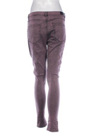 Damskie jeansy Clockhouse, Rozmiar L, Kolor Różowy, Cena 46,99 zł