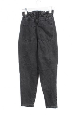 Дамски дънки Cropp, Размер XXS, Цвят Сив, Цена 8,69 €