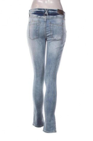 Дамски дънки Denim 1982, Размер M, Цвят Син, Цена 5,62 €