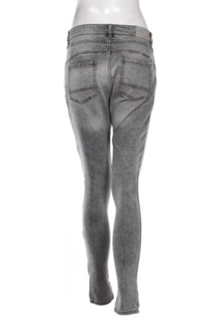 Дамски дънки Denim 1982, Размер M, Цвят Сив, Цена 15,00 €