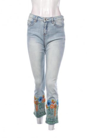 Dámské džíny  Desigual, Velikost M, Barva Modrá, Cena  1 633,00 Kč
