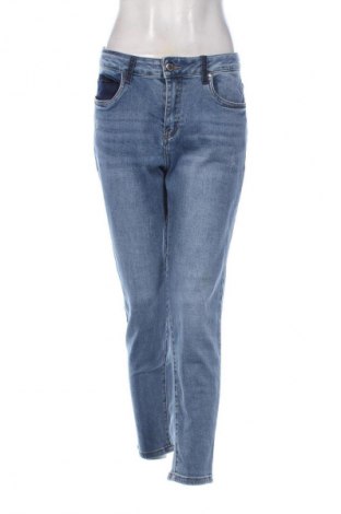 Damskie jeansy Fashion Jeans, Rozmiar M, Kolor Niebieski, Cena 80,38 zł