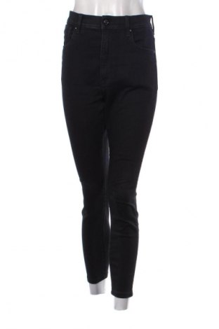 Damskie jeansy G-Star Raw, Rozmiar L, Kolor Czarny, Cena 244,00 zł