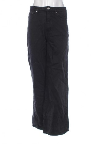 Дамски дънки Gina Tricot, Размер S, Цвят Черен, Цена 8,18 €