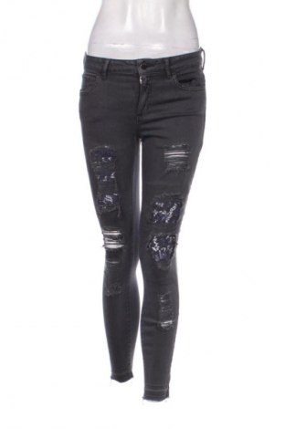 Női farmernadrág Guess, Méret S, Szín Szürke, Ár 15 853 Ft