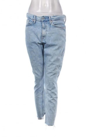 Damskie jeansy H&M, Rozmiar M, Kolor Niebieski, Cena 80,38 zł