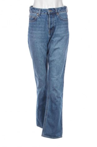 Damskie jeansy H&M, Rozmiar M, Kolor Niebieski, Cena 80,38 zł