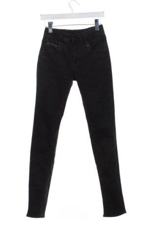 Дамски дънки Herrlicher, Размер S, Цвят Черен, Цена 38,35 €