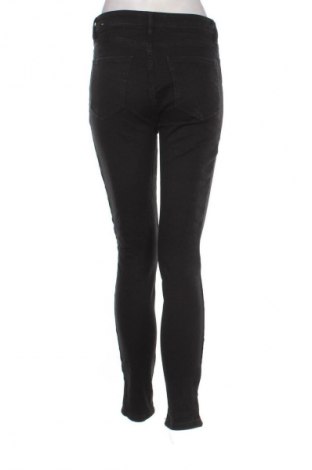 Damskie jeansy Mango, Rozmiar M, Kolor Czarny, Cena 63,99 zł