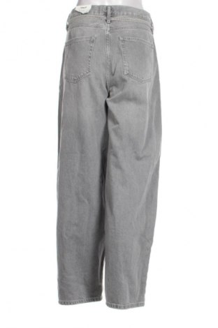 Damskie jeansy ONLY, Rozmiar XL, Kolor Szary, Cena 207,99 zł