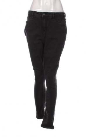 Дамски дънки Old Navy, Размер L, Цвят Черен, Цена 8,18 €