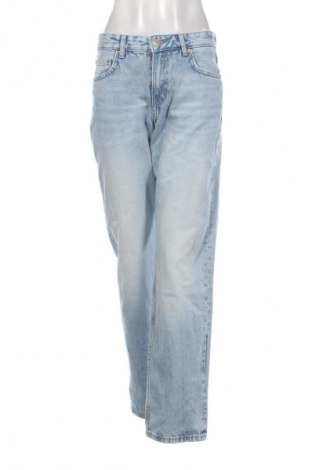 Női farmernadrág Pull&Bear, Méret M, Szín Kék, Ár 9 569 Ft