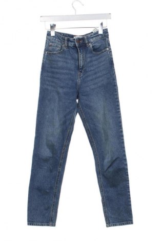 Damskie jeansy Pull&Bear, Rozmiar XS, Kolor Niebieski, Cena 71,99 zł