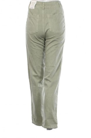 Дамски дънки Pull&Bear, Размер S, Цвят Зелен, Цена 17,89 €