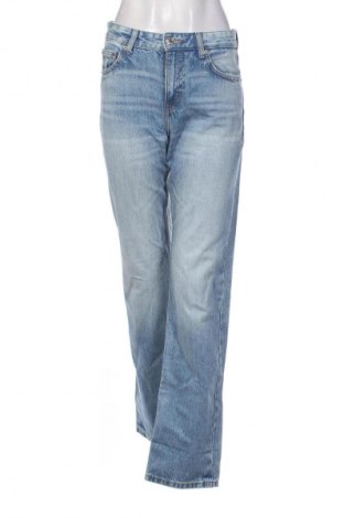 Damskie jeansy Pull&Bear, Rozmiar S, Kolor Niebieski, Cena 80,38 zł