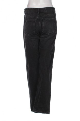 Дамски дънки Pull&Bear, Размер M, Цвят Черен, Цена 24,03 €