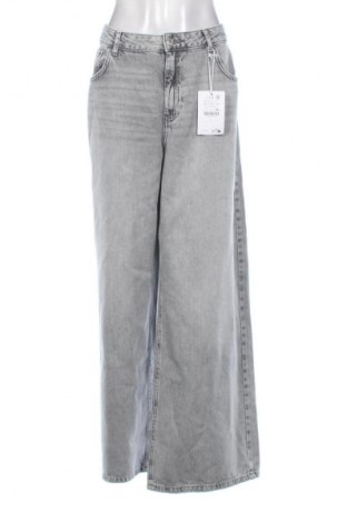Дамски дънки Pull&Bear, Размер XXL, Цвят Сив, Цена 24,00 €