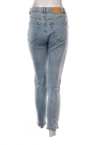 Дамски дънки Pull&Bear, Размер M, Цвят Син, Цена 14,83 €