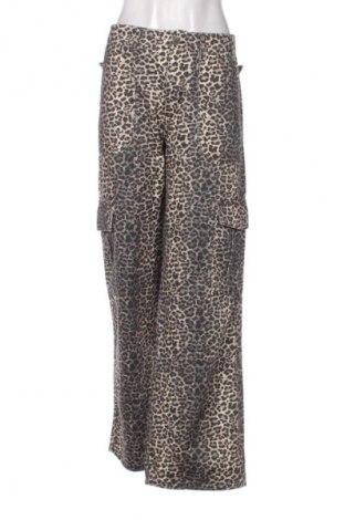 Damskie jeansy Pull&Bear, Rozmiar M, Kolor Kolorowy, Cena 72,99 zł