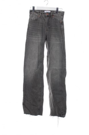 Dámské džíny  Reserved, Velikost S, Barva Černá, Cena  425,00 Kč