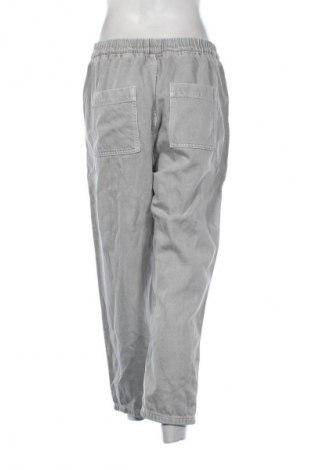 Damskie jeansy Reserved, Rozmiar L, Kolor Szary, Cena 72,99 zł