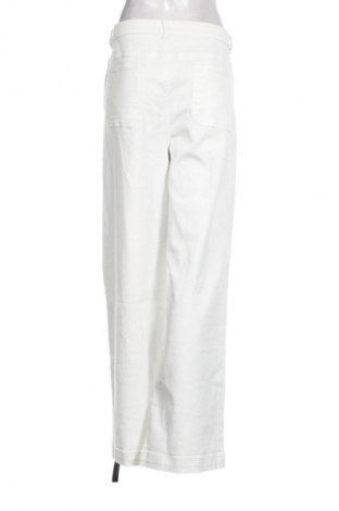 Damskie jeansy Roman, Rozmiar XL, Kolor Biały, Cena 180,99 zł