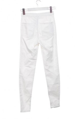 Дамски дънки Sinsay, Размер XS, Цвят Бял, Цена 14,77 €