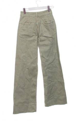 Дамски дънки Stradivarius, Размер XS, Цвят Зелен, Цена 15,00 €