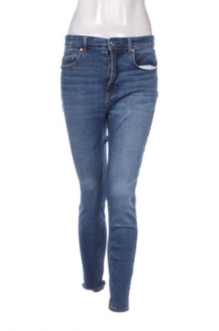 Blugi de femei Stradivarius, Mărime M, Culoare Albastru, Preț 78,20 Lei