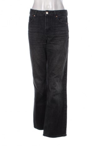 Damskie jeansy Stradivarius, Rozmiar M, Kolor Szary, Cena 79,15 zł