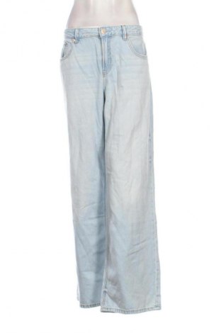 Dámské džíny  Stradivarius, Velikost XL, Barva Modrá, Cena  699,00 Kč