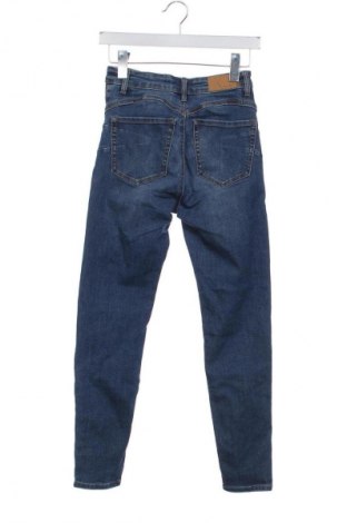 Дамски дънки Stradivarius, Размер XS, Цвят Син, Цена 15,00 €