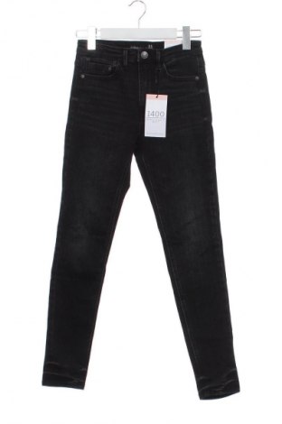 Dámske džínsy  Stradivarius, Veľkosť S, Farba Čierna, Cena  23,59 €