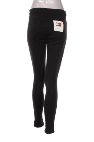 Дамски дънки Tommy Jeans, Размер S, Цвят Черен, Цена 89,47 €