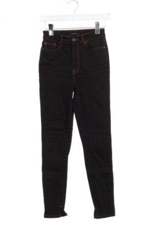 Дамски дънки Trendyol, Размер XS, Цвят Черен, Цена 21,00 €