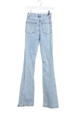 Damskie jeansy Trendyol, Rozmiar XXS, Kolor Niebieski, Cena 112,53 zł