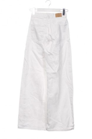 Дамски дънки Unbranded, Размер XXS, Цвят Бял, Цена 15,00 €
