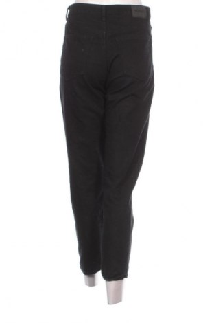 Damskie jeansy Weekday, Rozmiar M, Kolor Czarny, Cena 112,00 zł