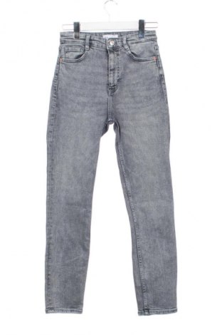 Дамски дънки Zara, Размер XS, Цвят Сив, Цена 8,69 €