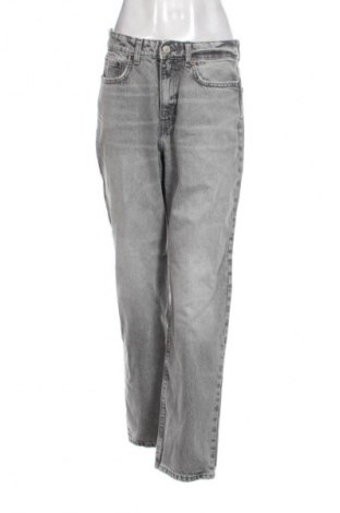 Damskie jeansy Zara, Rozmiar M, Kolor Szary, Cena 67,99 zł