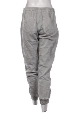 Дамски дънки Zara, Размер L, Цвят Сив, Цена 9,20 €
