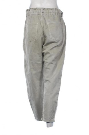 Дамски дънки Zara, Размер L, Цвят Зелен, Цена 14,00 €