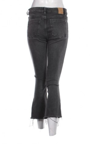 Damskie jeansy Zara, Rozmiar L, Kolor Czarny, Cena 41,99 zł