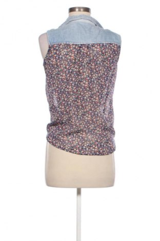 Дамски елек May&Co, Размер M, Цвят Многоцветен, Цена 20,00 €